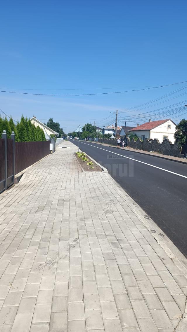 Pista de biciclete şi pietoni