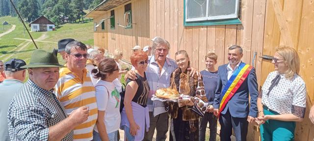 Florin Piersic, revenit la Herghelia Lucina la 50 de ani de când a filmat acolo Frații Jderi