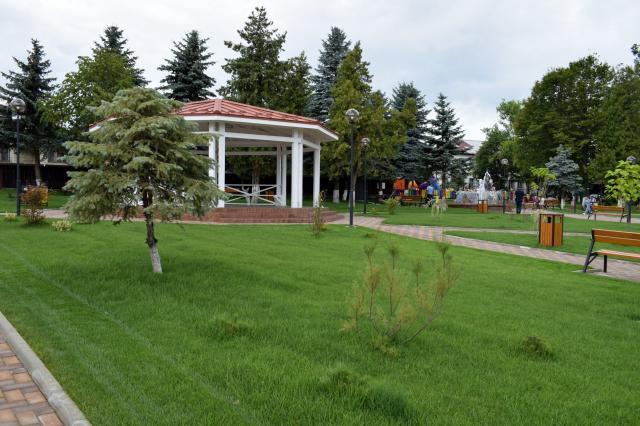A fost deschis Parcul „Prefecturii” din Fălticeni