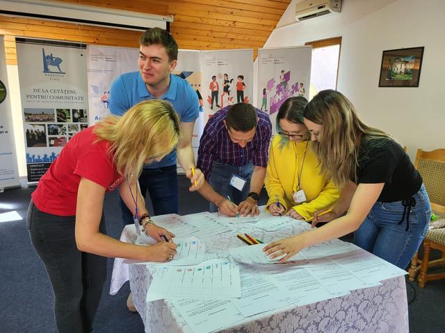Prima rețea de grupuri civice din nordul Moldovei, lansată sub coordonarea Asociației Rădăuțiul Civic