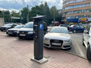 Locurile libere în parcările cu taxă din Suceava, indicate de senzori