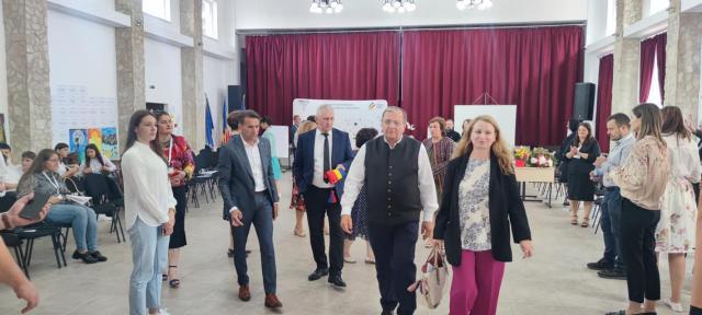 Ligia Deca a participat la un program de formare al profesorilor suceveni, la Vicovu de Sus