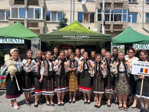 Școli de vară cu zeci de elevi participanți la activități cultural-educaționale, în zona de munte