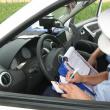 S-a ales cu dosar penal după ce le-a atras atenția polițiștilor cu foliile de pe Mercedesul ...