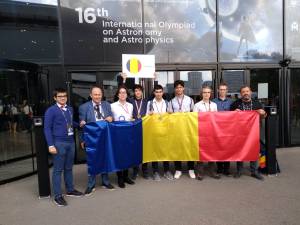 Premii și medalii pentru elevii români la Olimpiada Internațională de Astronomie și Astrofizică, sub coordonarea a doi profesori suceveni