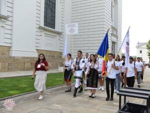 Zeci de suceveni, mulți membri ai ATOS, au participat la întâlnirea tinerilor ortodocși din Moldova, la Iași
