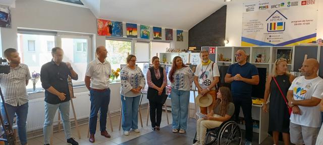 Expoziție de fotografie realizată de Elina Okolit, o fotografă ucraineană refugiată la Suceava