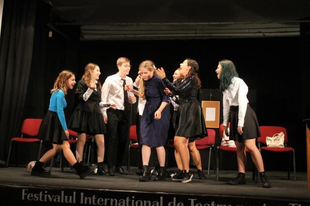 Festivalul Internaţional de Teatru pentru Tineret „Grigore Vasiliu Birlic” şi–a desemnat câştigătorii