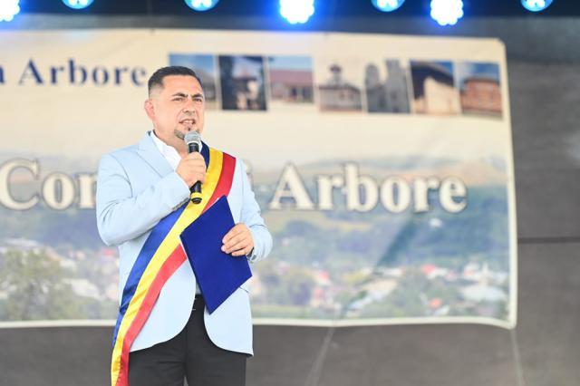 Dan Tiperciuc, primarul comunei Arbore