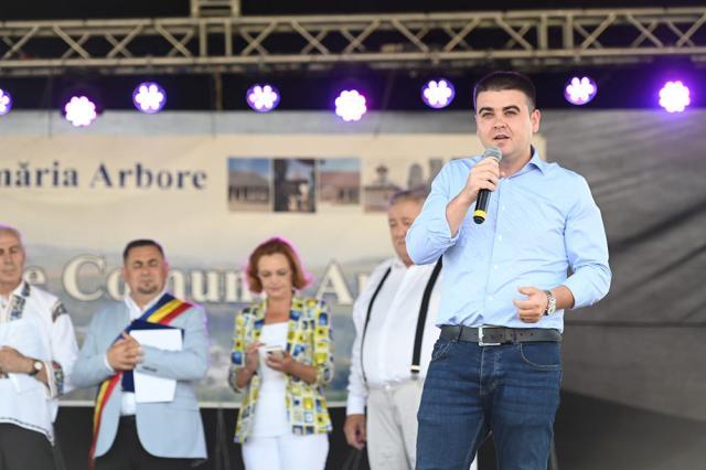 Gheorghe Şoldan - Politicienilor le place să se laude cu realizările primarilor