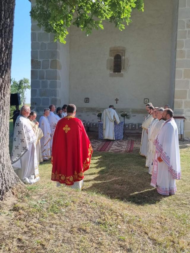 Biserica din Reuseni, ultima ctitorie a Sfântului Voievod Ștefan cel Mare, și-a sărbătorit hramul