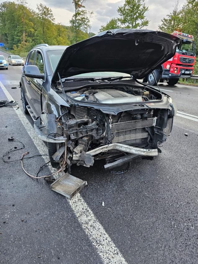 Accident cu trei mașini implicate între Ilișești și Păltinoasa