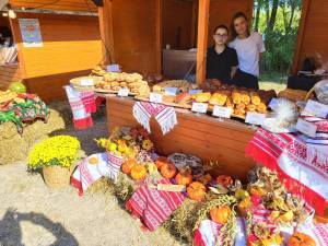 Festivalul Plăcintelor a început la Suceava, cu zeci de delicatese culinare