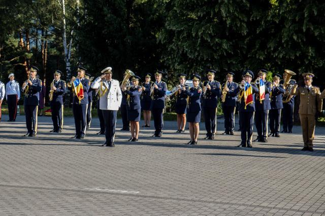 Început de an școlar, la Militar Câmpulung. Foto - Laurențiu Sbiera, Matei Trofin