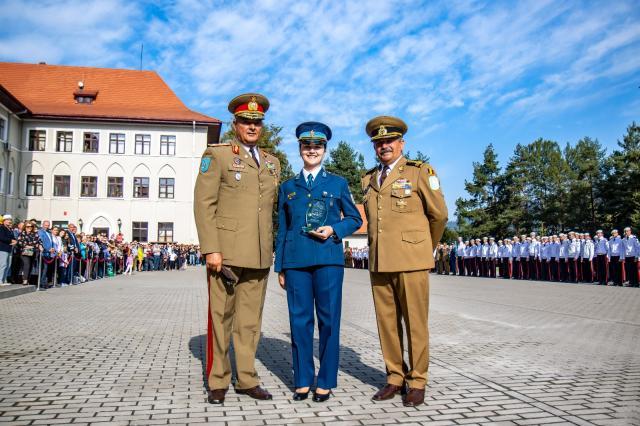 Început de an școlar, la Militar Câmpulung. Foto - Laurențiu Sbiera, Matei Trofin