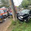 Un bărbat mort, fiica sa rănită grav, după ce un Volvo a intrat violent într-un stâlp