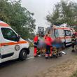 Un bărbat mort, fiica sa rănită grav, după ce un Volvo a intrat violent într-un stâlp