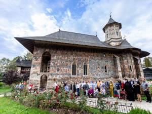 Inspectori și profesori de arte din întreaga țară s-au reunit la Câmpulung