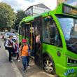 Autobuze școlare pentru elevii din municipiul Suceava, care au și gratuitate la transportul public