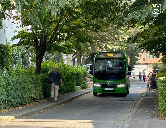 Autobuze școlare pentru elevii din municipiul Suceava, care au și gratuitate la transportul public