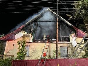 Incendiul izbucnit în noaptea de joi spre vineri în comuna Volovăț