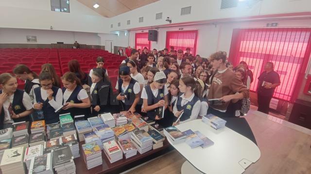 ”Cartea de identitate”, o acțiune menită să aducă în biblioteci cărțile