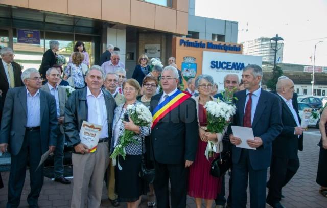 52 de „Cupluri de Aur”, sărbătorite sâmbătă, 30 septembrie, la sediul Primăriei Suceava