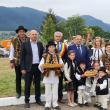 Primarul Mihăiță Negură, președintele Gheorghe Flutur și senatorul Daniel Cadariu, la Festivalul Lăptarilor