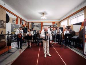 Poveștile străbunicilor, pe acorduri folclorice, la Muzeul Etnografic din Rădăuți