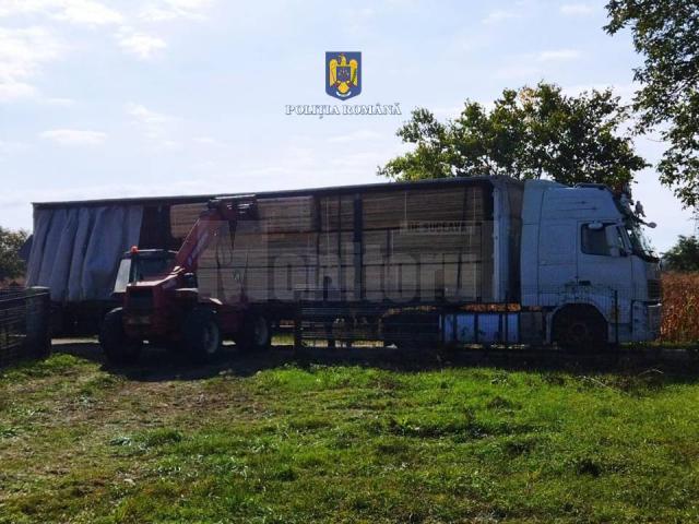 Vehicul confiscat de polițiști