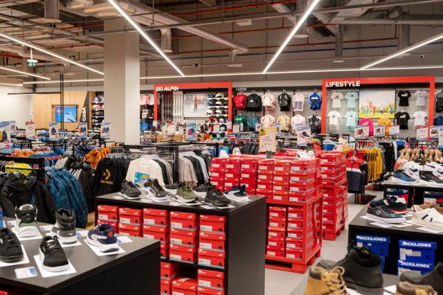 Hervis completează galeria de retaileri sportivi din Iulius Mall Suceava