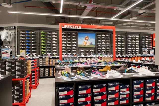 Hervis completează galeria de retaileri sportivi din Iulius Mall Suceava