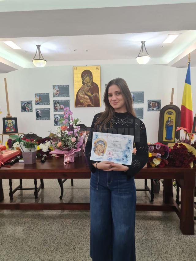 Andreea Teodora Balan a obținut Premiul „Theotokos”, la un concurs național de recitare