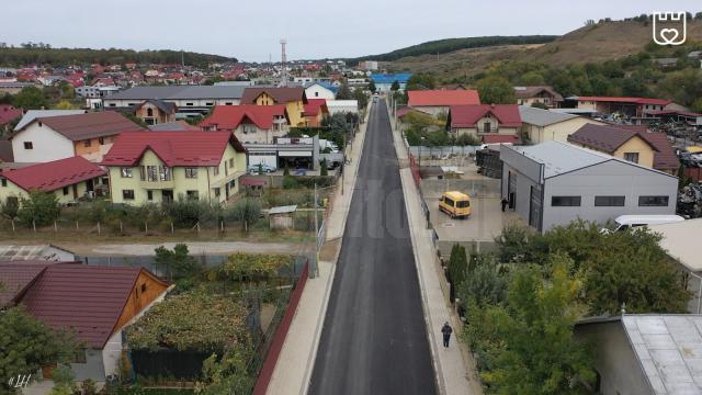 Strada Fagului, din Burdujeni, refăcută complet, cu covor asfaltic și trotuare pe ambele părți