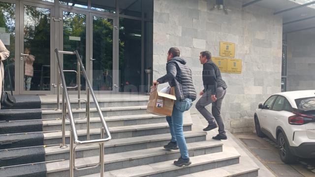 Anchetatorii au efectuat percheziții la domiciliul judecătoarei, dar și la biroul de serviciu din incinta Palatului de Justiție