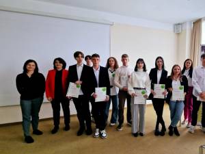 Festivitate de inmanare a certificatelor Cambridge