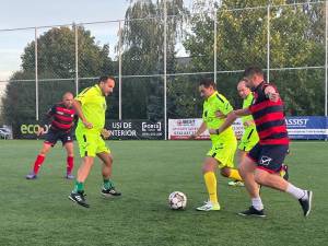 Campionatul de old-boys a continuat cu meciurile etapei a opta