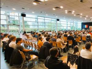 Grupul vocal-tradițional „Ai lui Ștefan, noi oșteni” a participat la o conferință a tinerilor ortodocși din Germania