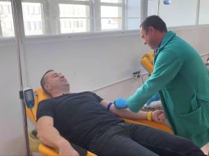 Lucian Harșovschi este donator de sânge de 23 de ani şi îndeamnă cât mai mulți suceveni să facă asta - „Donând sânge putem salva o viață!”
