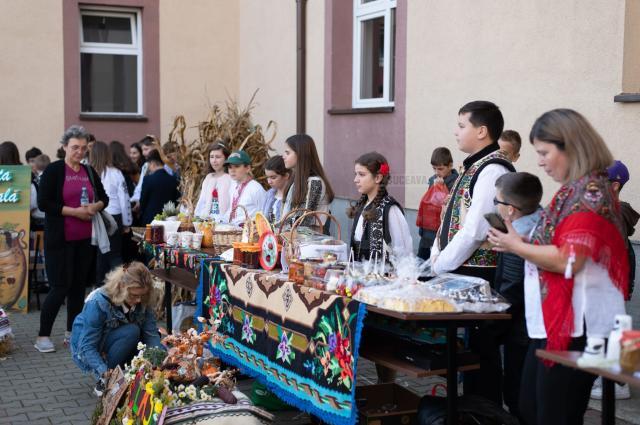 Târgul de Toamnă - „Mândră Toamnă Darnică!”