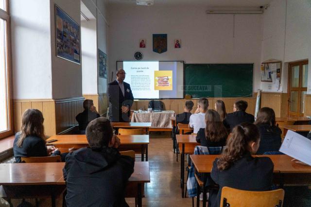 60 de specialiști din diverse domenii, față în față cu elevii de la Colegiul „E. Hurmuzachi” Rădăuți