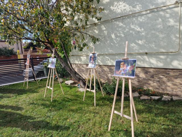 Expoziția de artă „Expresii ale războiului din Ucraina prin artă”, la Suceava