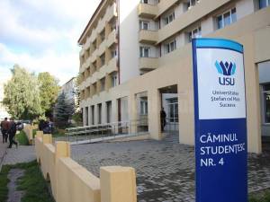 O nouă întâlnire cu știința și beneficiile ei în cadrul sălii de ședințe a căminului studențesc C4 din campusul universitar