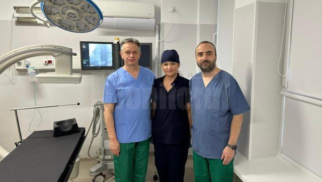 Echipa care a efectuat primul implant de stimulator cardiac permanent la Spitalul Clinic Județean Suceava