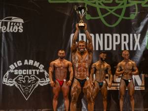 Organizatorul Cristi Tcaciuc și marele câștigător al Semtex Grand Prix 6,  Robert Bucatariu