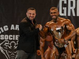 Organizatorul Cristi Tcaciuc și marele câștigător al Semtex Grand Prix 6,  Robert Bucatariu