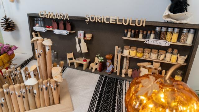 Peste 200 de preșcolari și școlari de la „Sf. Ioan cel Nou de la Suceava” au participat la „Festivalul Toamnei”