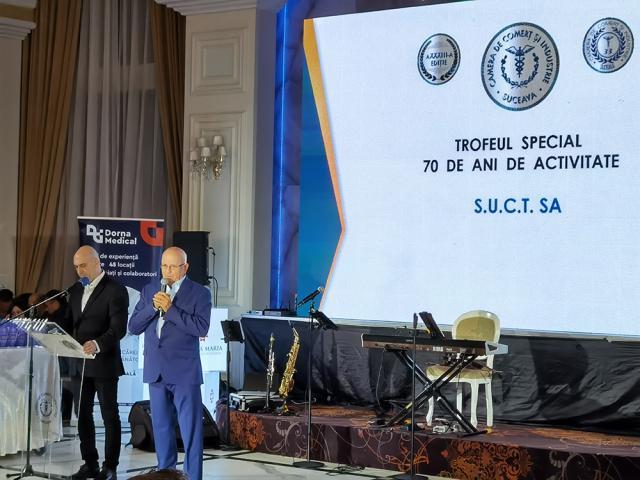 Dumitru Popescu, administrator al S.U.C.T. SA, a primit Trofeul Special pentru 70 de ani de activitate a companiei sucevene