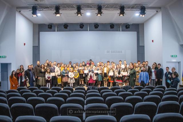 Gala „Școlilor catehetice de vară” din Arhiepiscopia Sucevei și Rădăuților