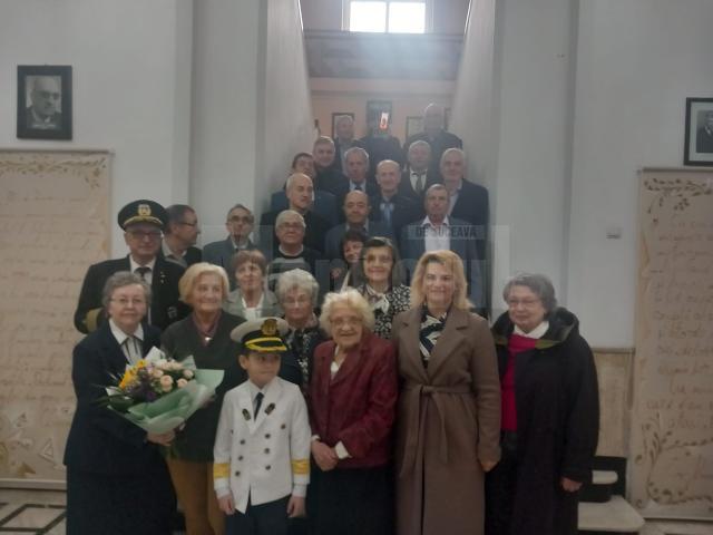 Întâlnire de suflet, după 50 de ani de la terminarea Liceului „Nicu Gane”